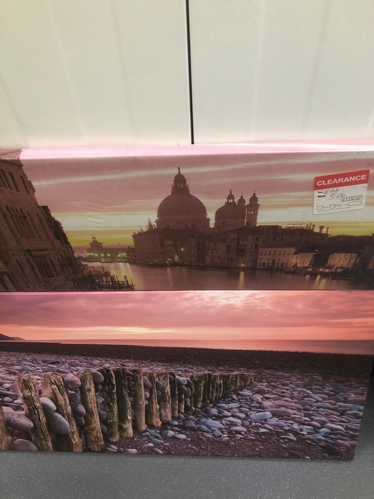 Crawley Self storage unit auction IB-8459