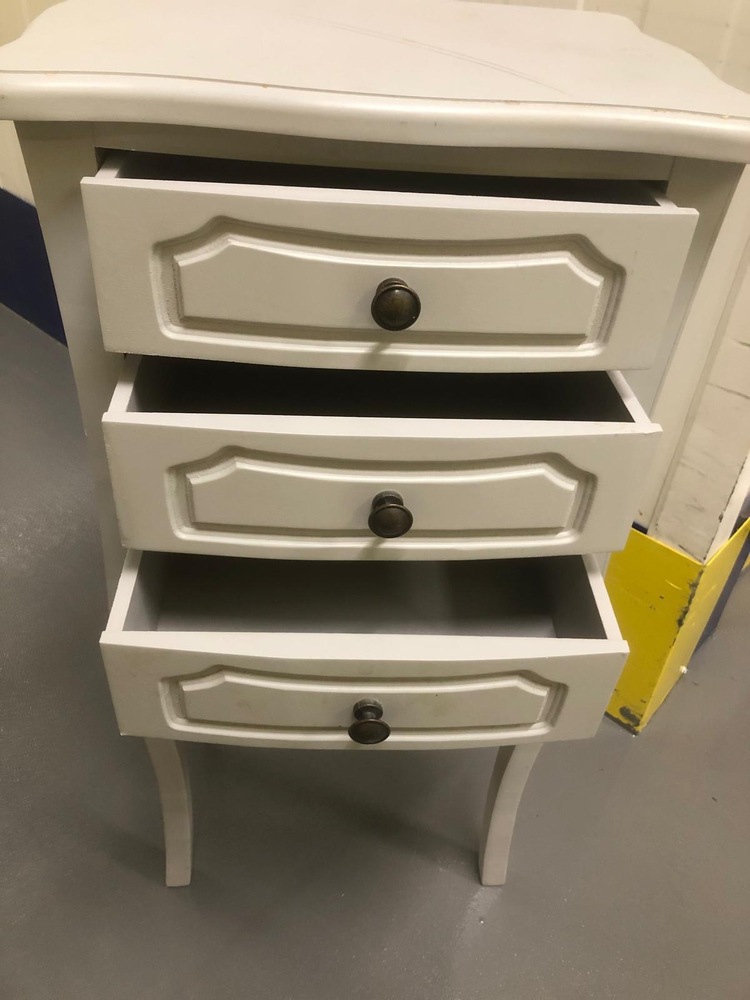 Crawley Storage auction IB-8459 10