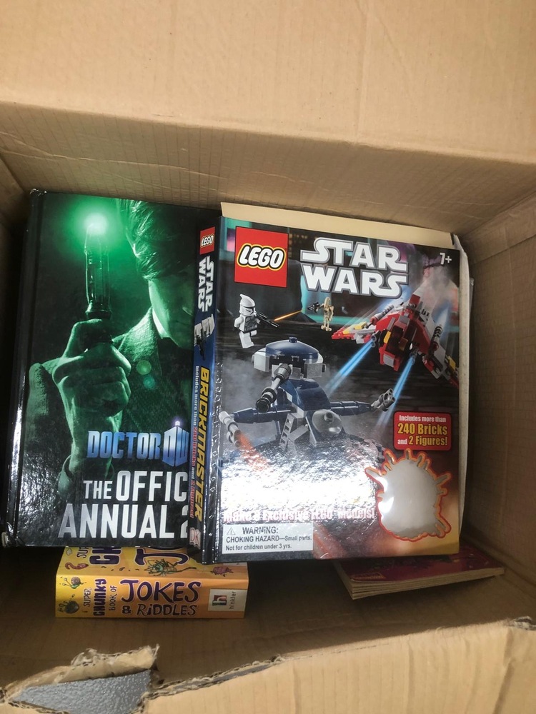 Crawley Self storage unit auction IB-8459 23