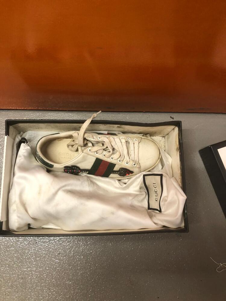 Swanley Storage Unit auction IB-5753 42