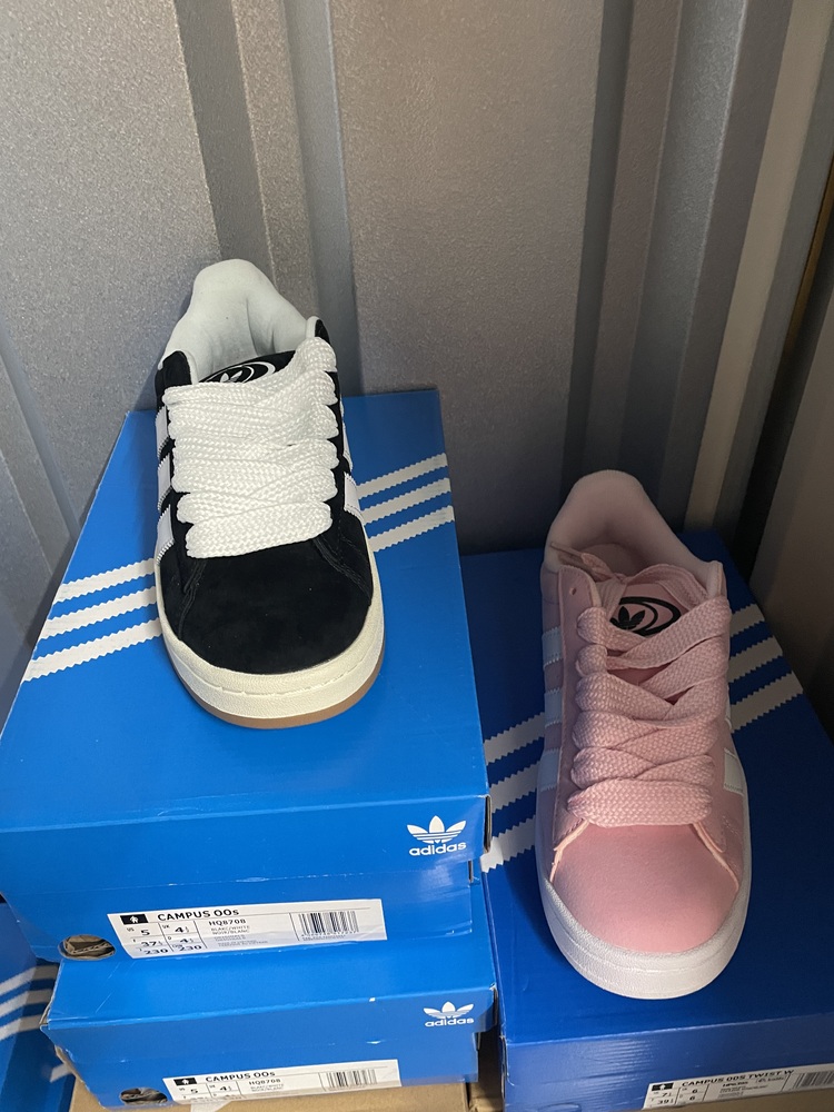 Acton storage facility unit auction IB-3070