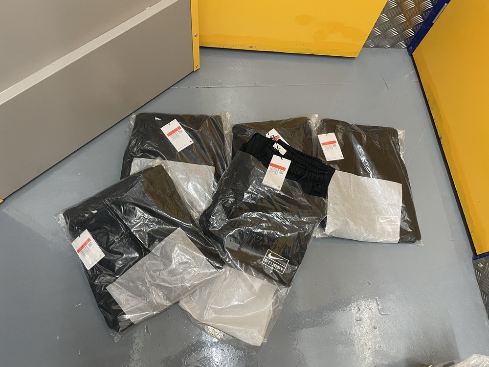 Acton Self storage unit auction IB-3070 13