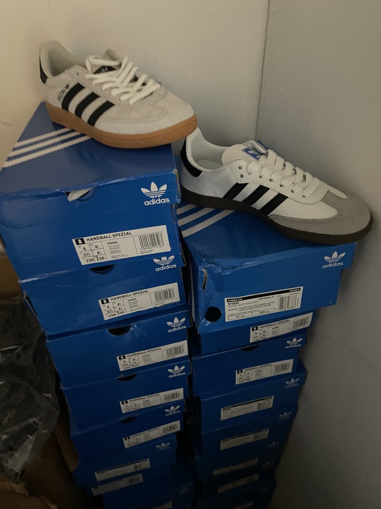 Acton Storage Unit auction IB-1171