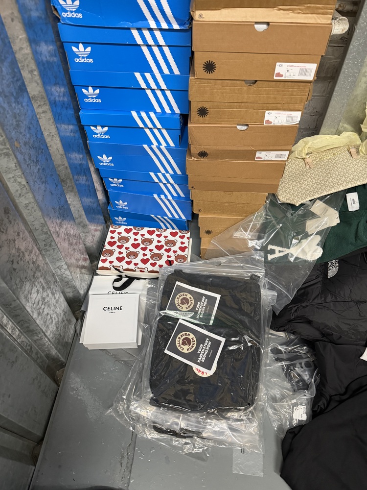 Acton Storage auction IB-2617 20