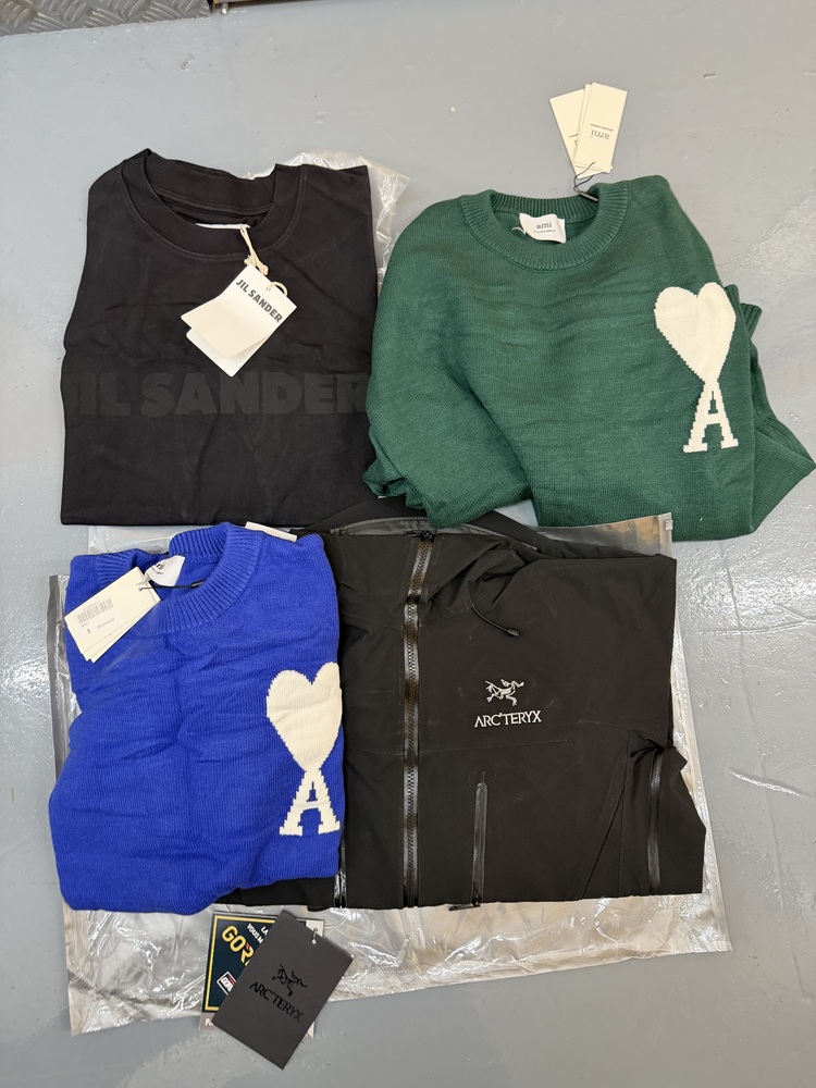 Acton Self storage unit auction IB-2617 23