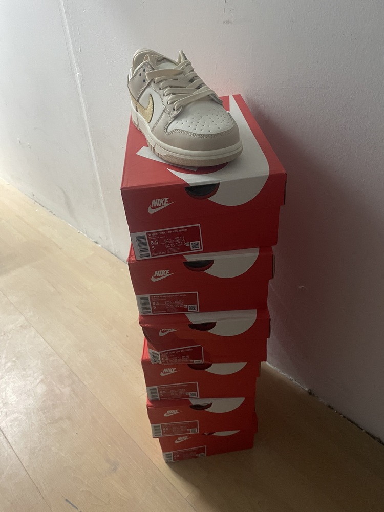 Acton Storage auction IB-1156