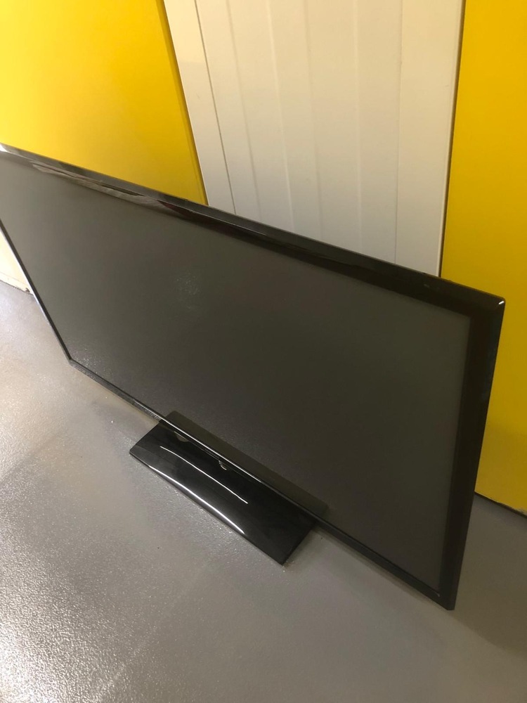 Crawley Storage Facility auction IB-9833 11