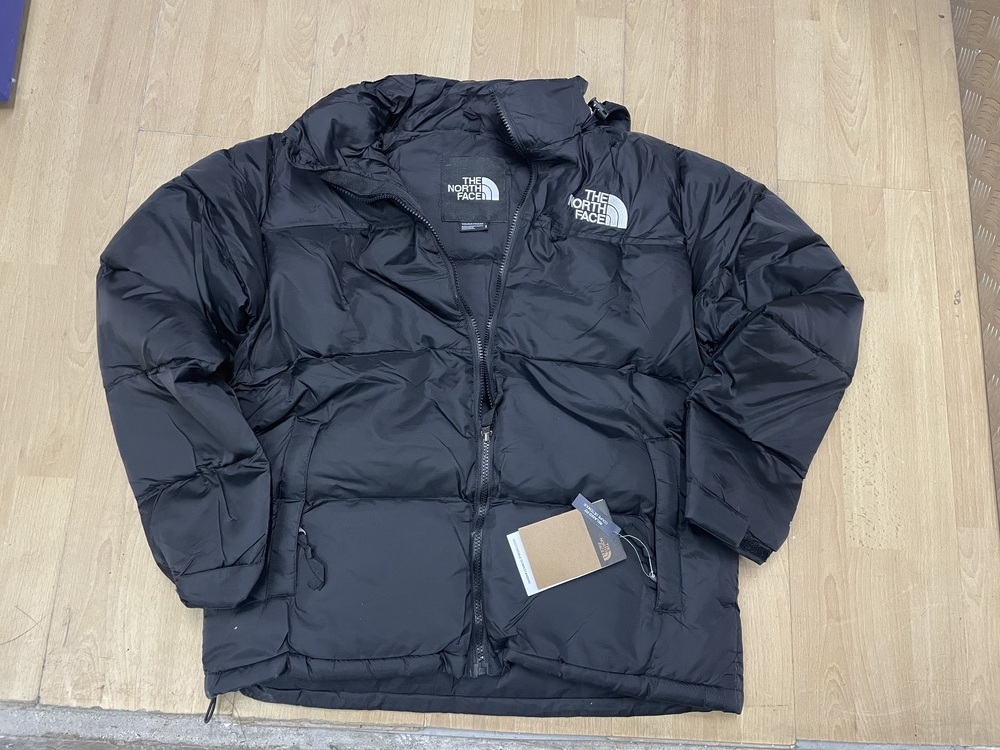 Acton Storage auction IB-6886 40