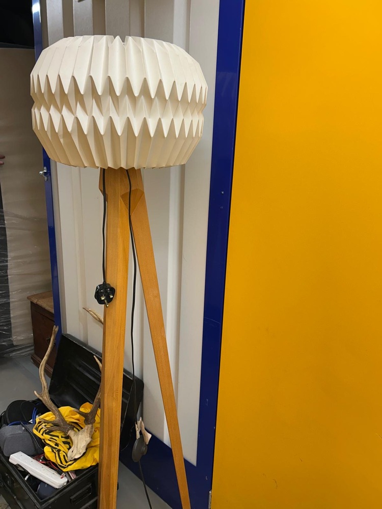 Kings Cross storage facility unit auction IB-6308