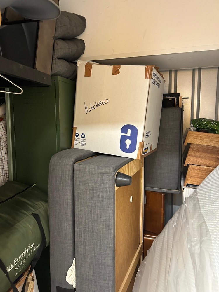 Kings Cross storage facility unit auction IB-6308 46