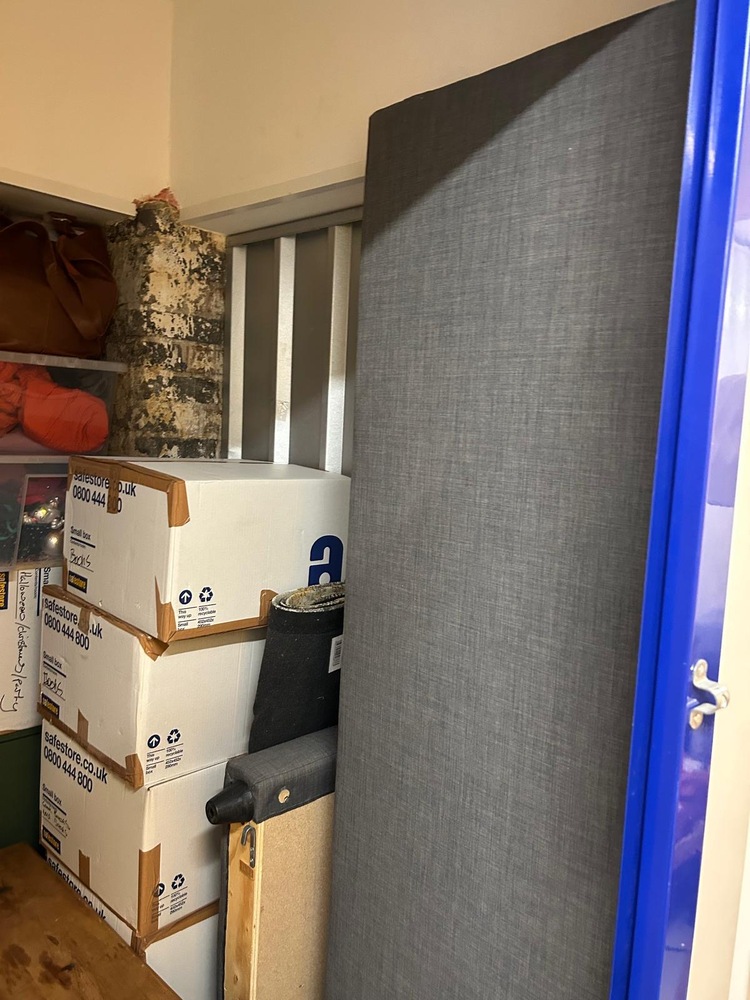 Kings Cross storage facility unit auction IB-6308 46