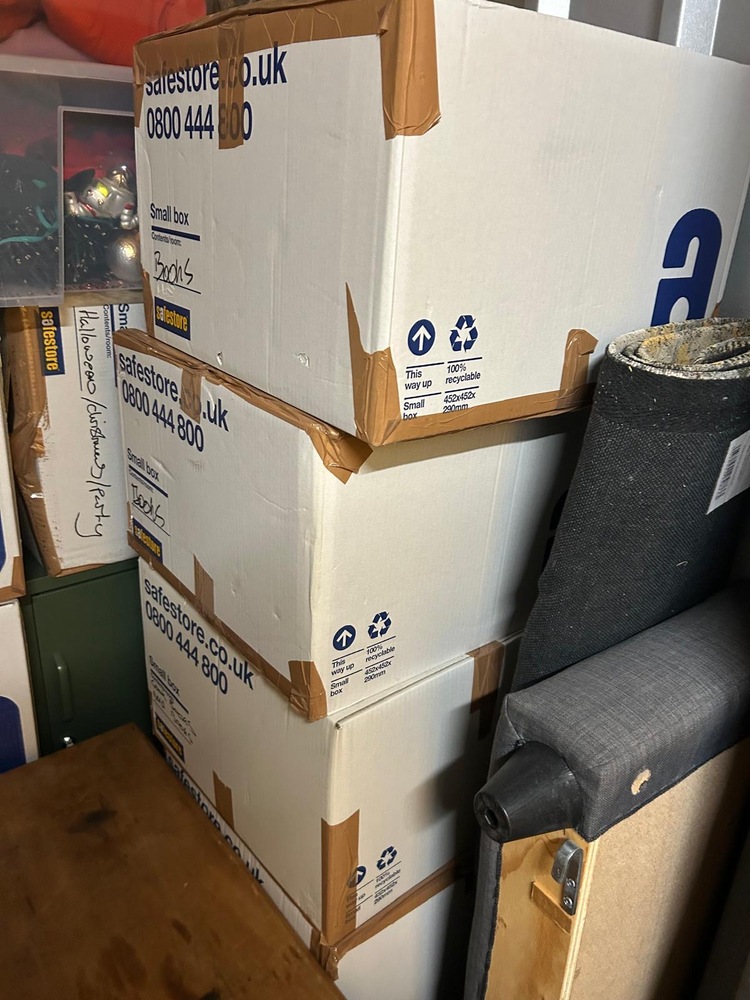 Kings Cross storage facility unit auction IB-6308 46