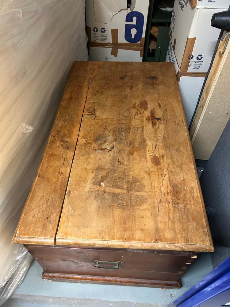 Kings Cross Self storage auction IB-6308 44