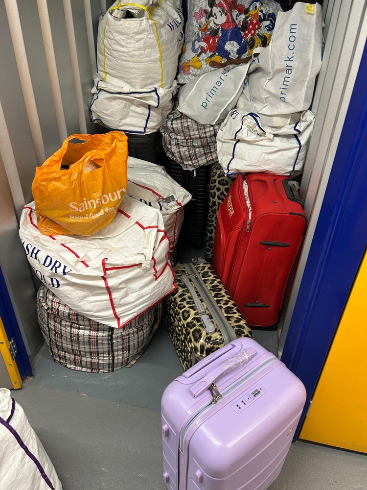 Kings Cross Storage Unit auction IB-9101