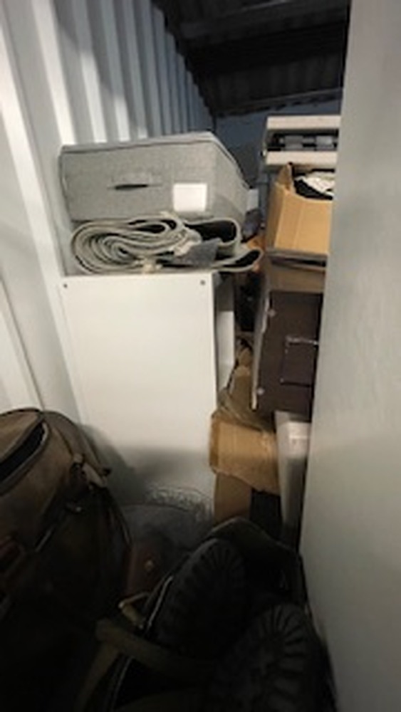 StorageMart Norwich Storage Unit auction IB-2248 32