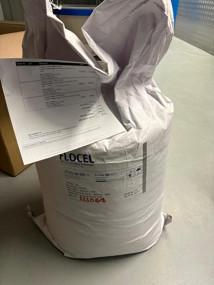 Woodley Self storage unit auction IB-4834 13