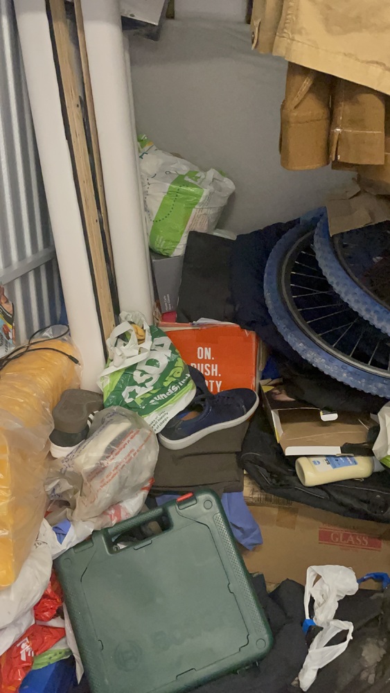 Catford Storage Facility auction IB-6253