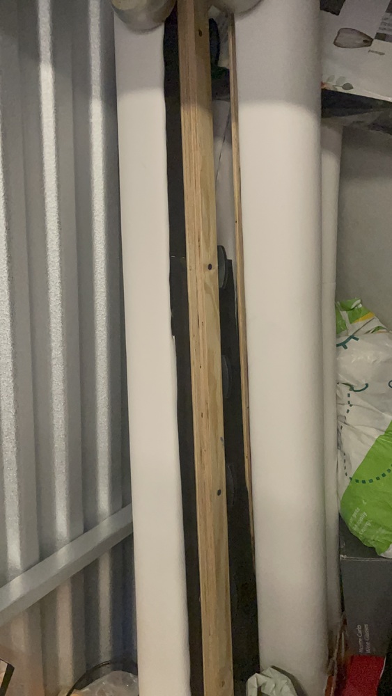 Catford Self storage auction IB-6253