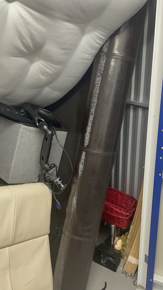 Catford Storage Unit auction IB-8103