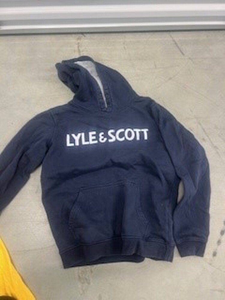 Chesterfield  Storage auction IB-9802 10