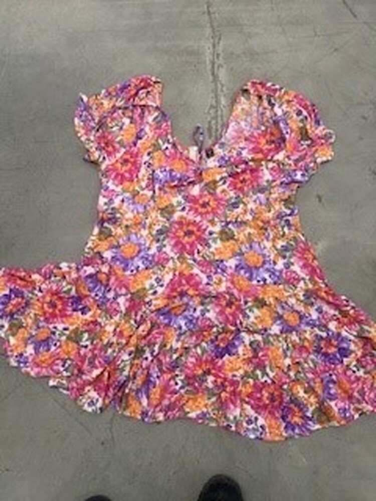 Chesterfield  Storage Unit auction IB-9802 12