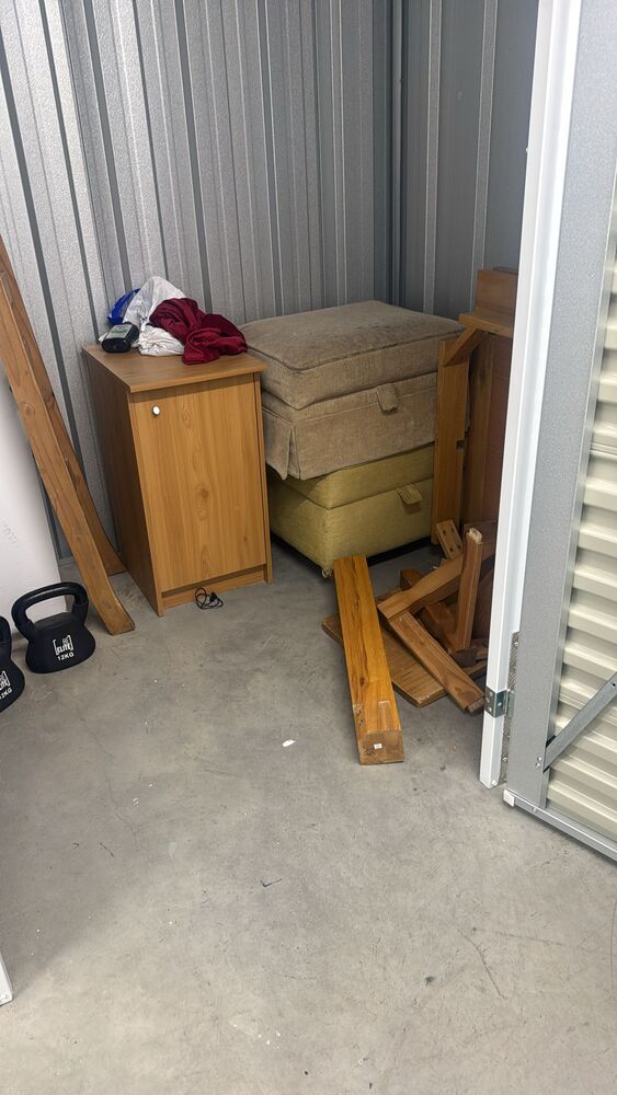Chesterfield  Storage Facility auction IB-9802 31