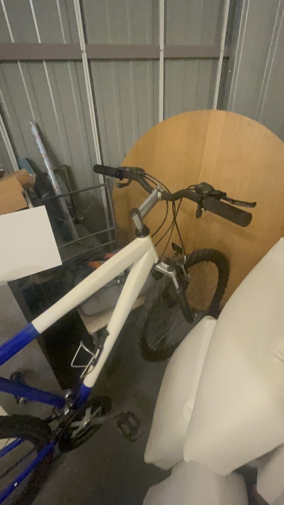  Basingstoke Self storage unit auction IB-6366 33