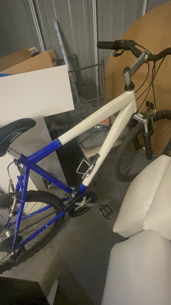  Basingstoke storage facility unit auction IB-6366 36