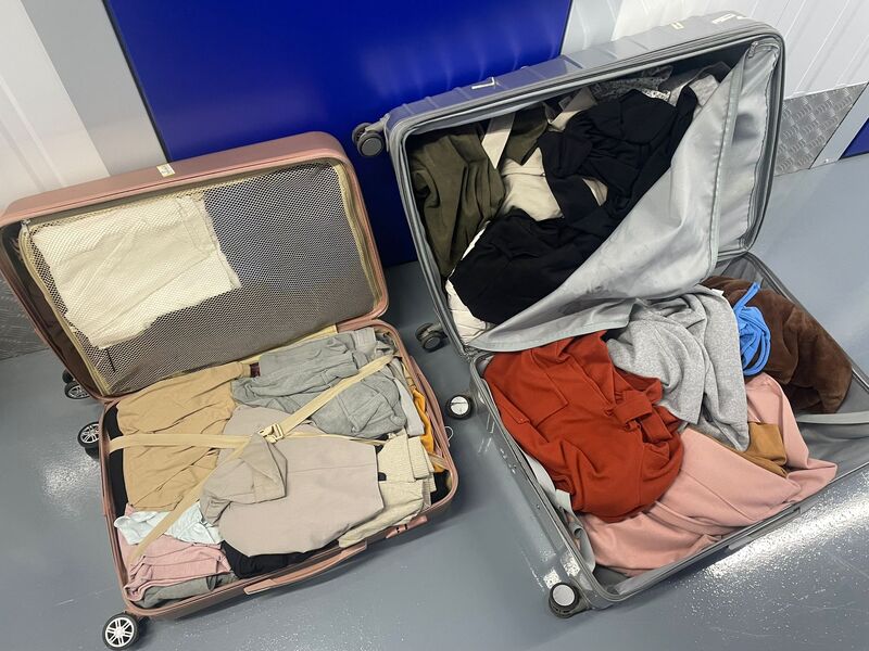 Ellesmere Port Self storage auction IB-4277