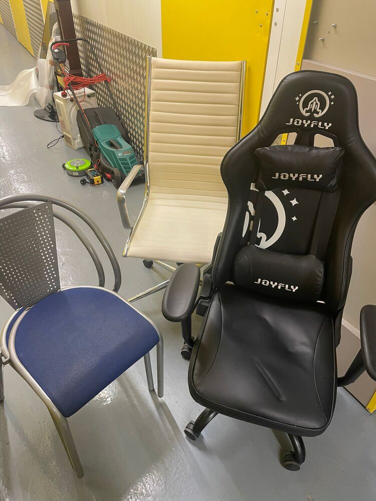 Worsley Storage Unit auction IB-6402