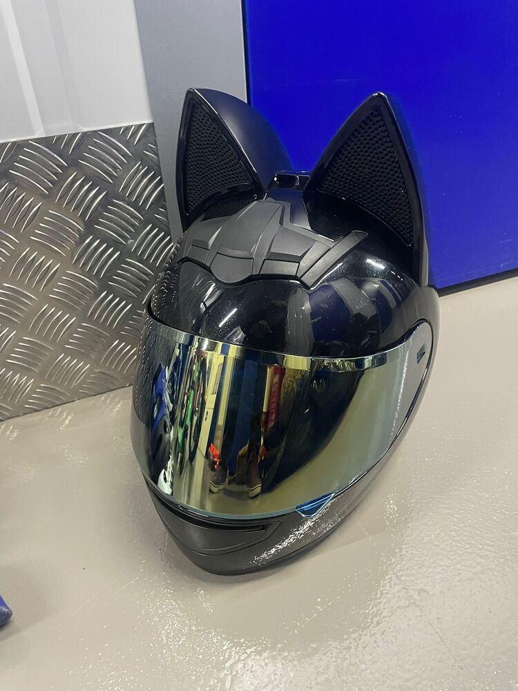 Wigan Storage Unit auction IB-5699