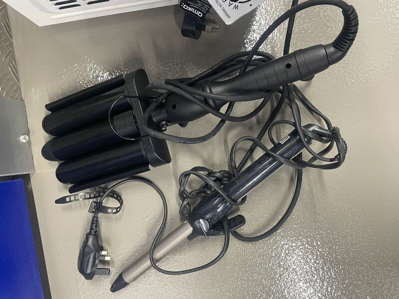 Wigan Storage Unit auction IB-5699