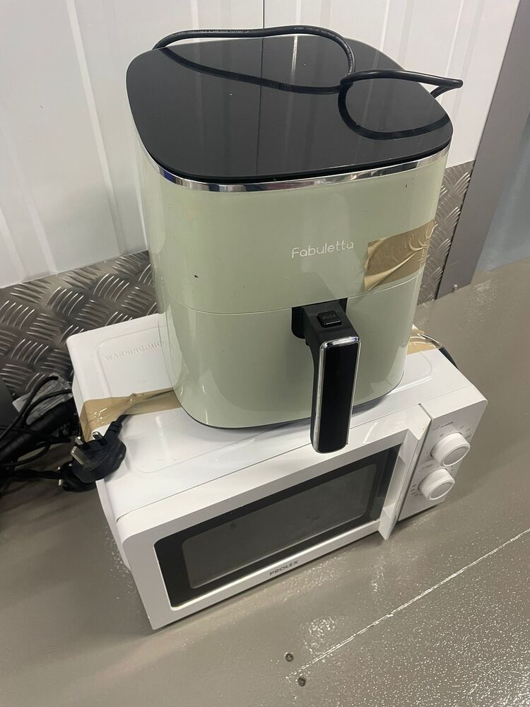 Wigan Self storage auction IB-5699 24