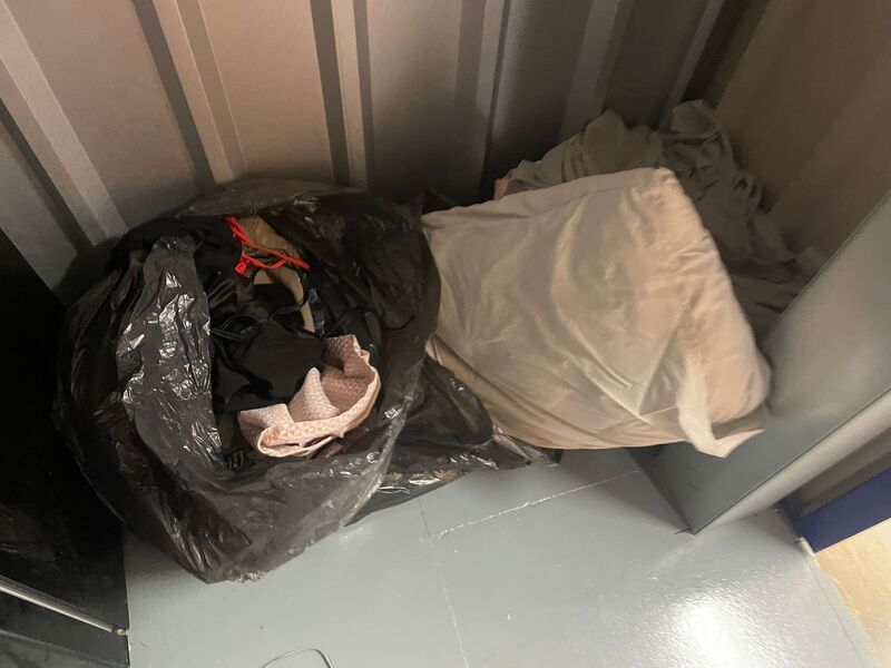 Bolton Self storage auction IB-8150 14