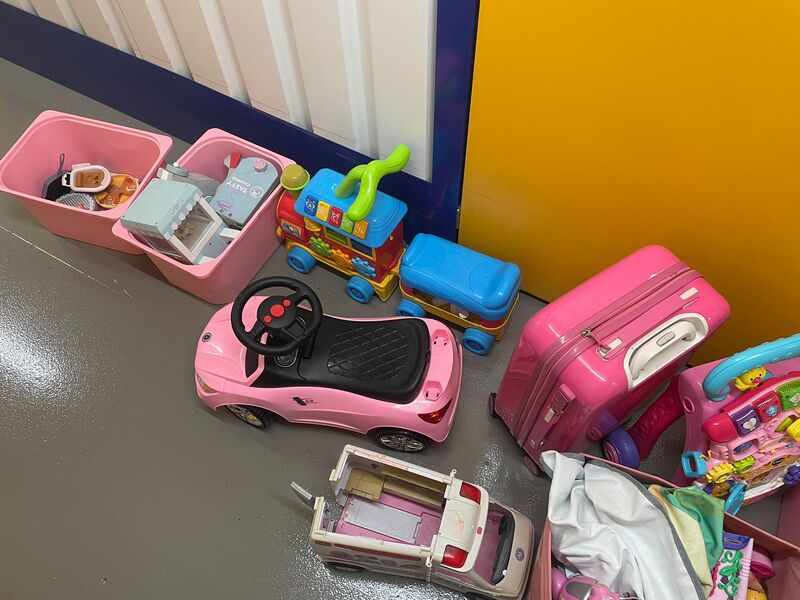 Bolton Self storage unit auction IB-8150