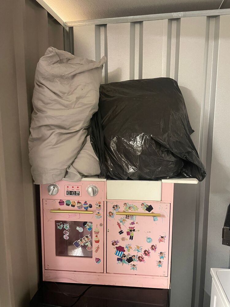 Bolton Self storage unit auction IB-8150