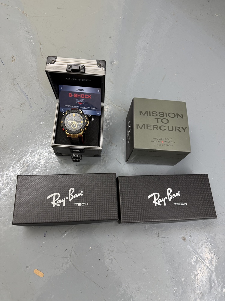 Acton storage facility unit auction IB-7922