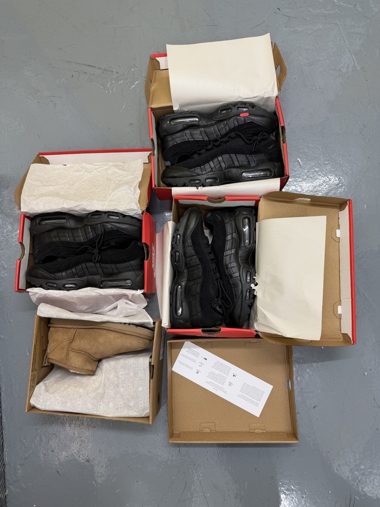 Acton Storage Unit auction IB-7922 12