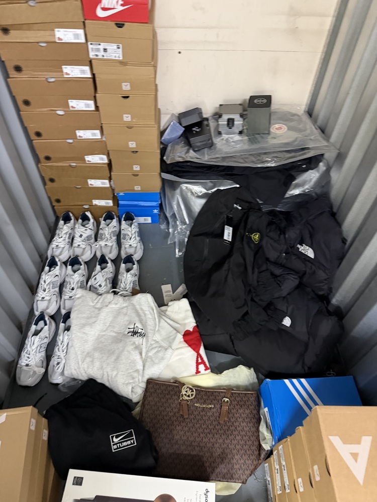 Acton Self storage auction IB-7922 24