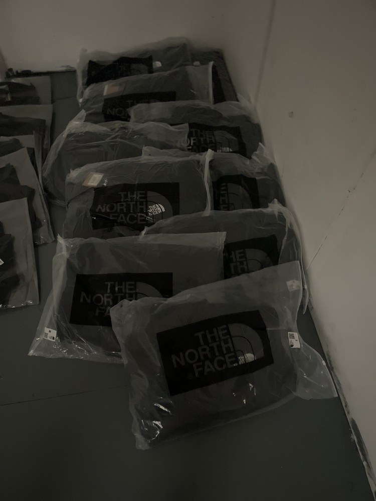 Acton Self storage unit auction IB-6721