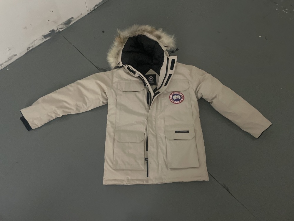 Acton Storage auction IB-6721 10