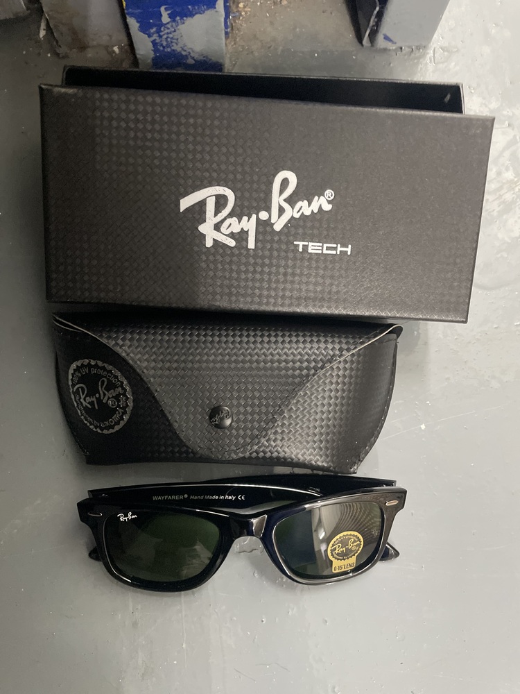 Acton storage facility unit auction IB-6721