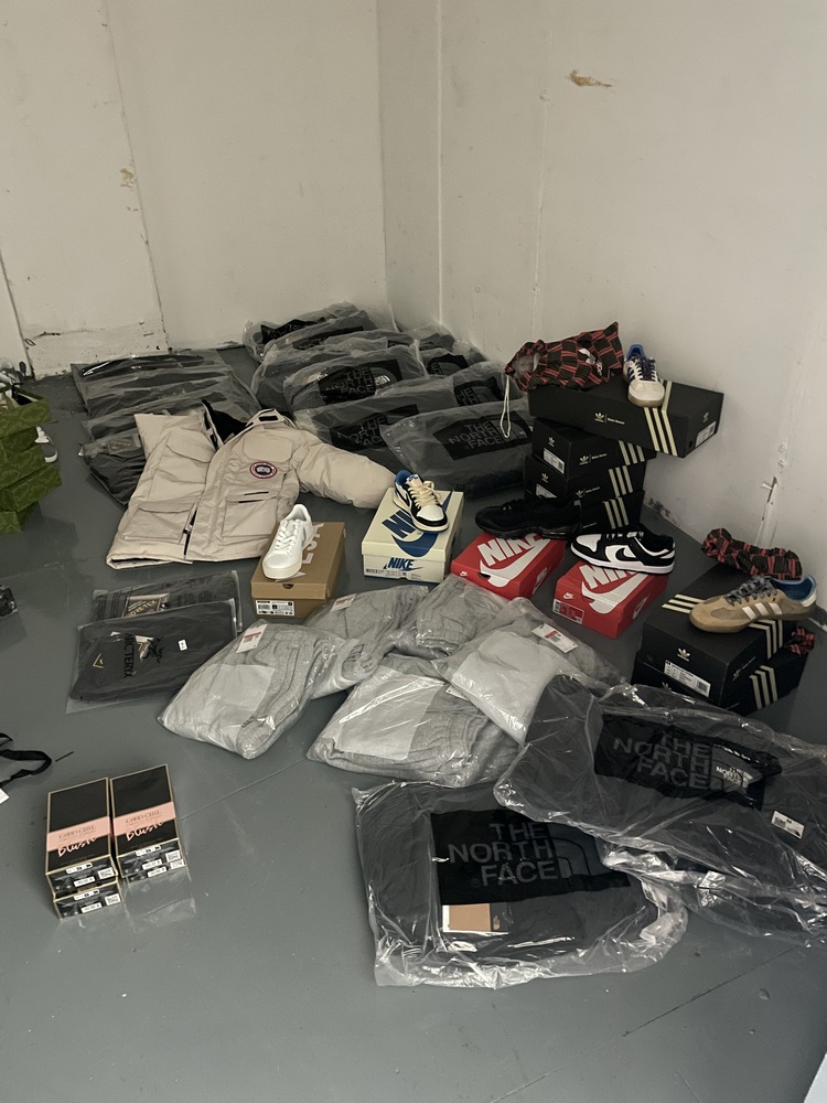 Acton Storage auction IB-6721 20