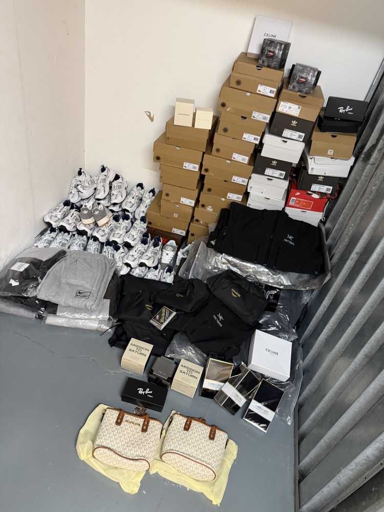 Acton Self storage auction IB-5777