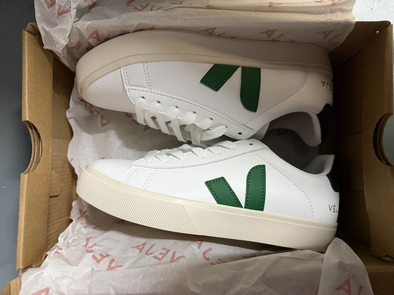 Acton storage facility unit auction IB-5242