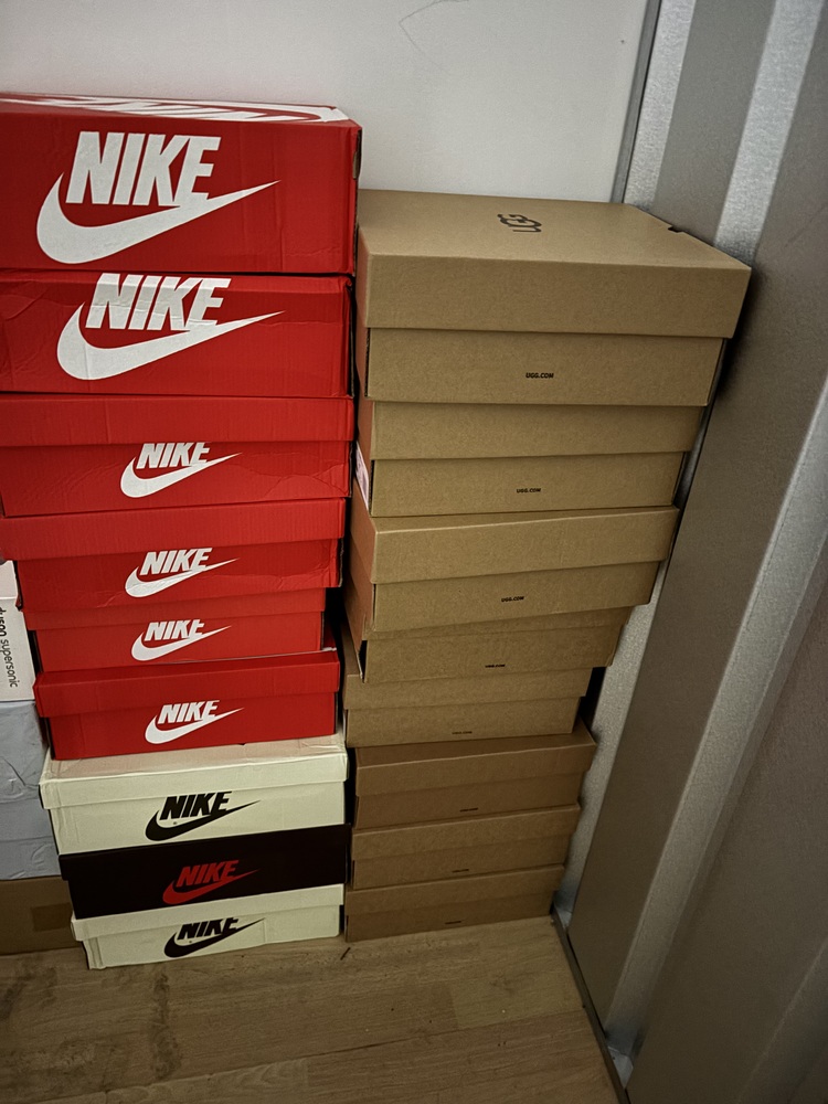 Acton Self storage auction IB-5115 44