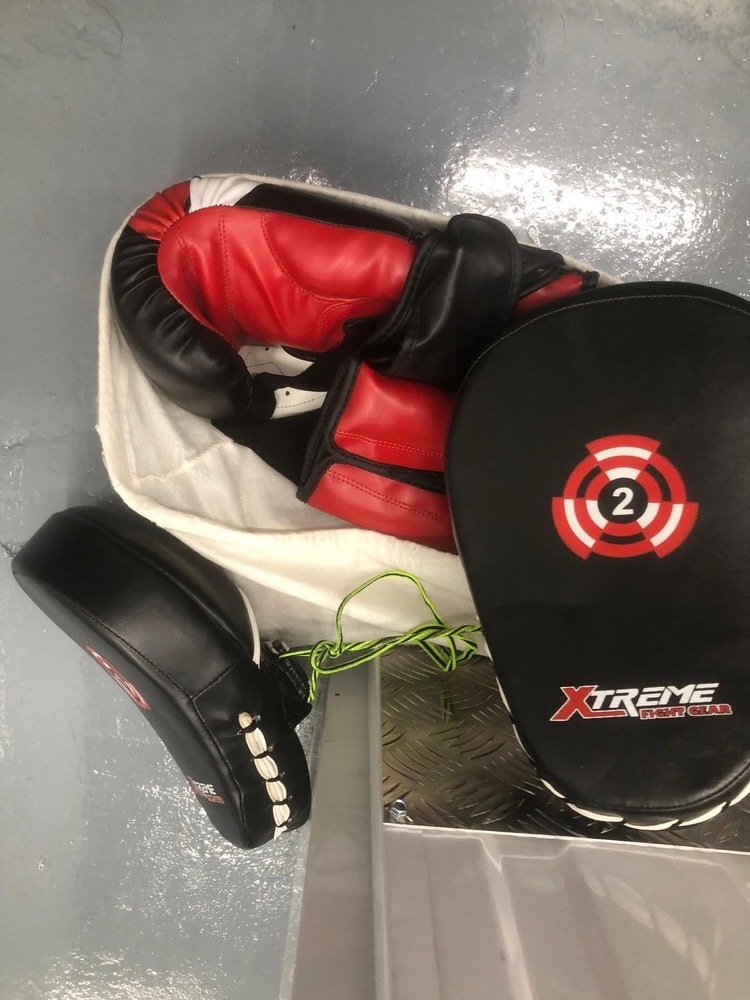 Wood Green Self storage auction IB-7676 24