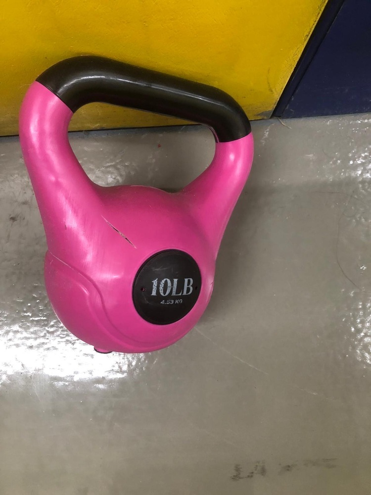 Stoke Newington Storage auction IB-7950