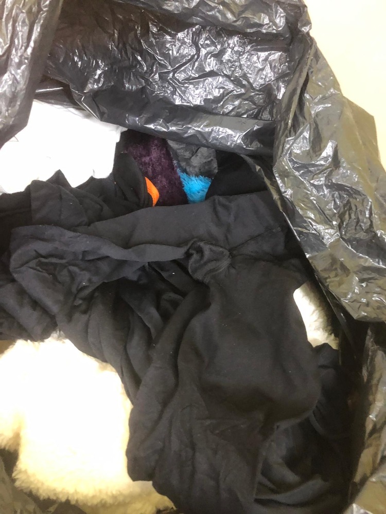 Stoke Newington Storage auction IB-7950 10