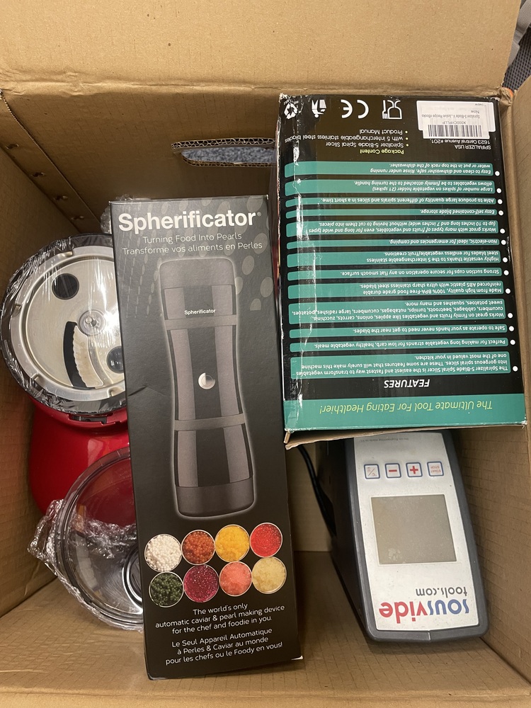 Guildford Self storage auction IB-1464